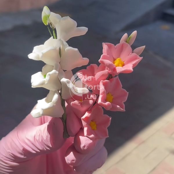 Цукрова фігурка Гілочка дзвіночків біла, 3шт 00634::1 фото